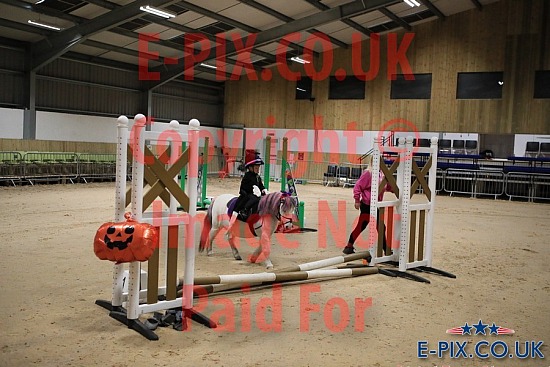 SMP EVENTS - Trick or Treat Show Jumping - White Horse- 22-10-2023